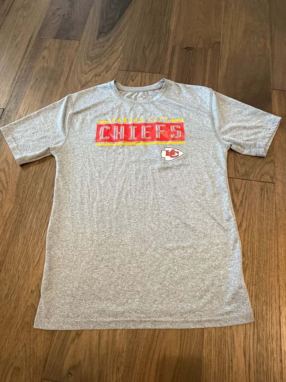 NFL Kansas City Chiefs Gray T-Shirt Youth Size L 14/16